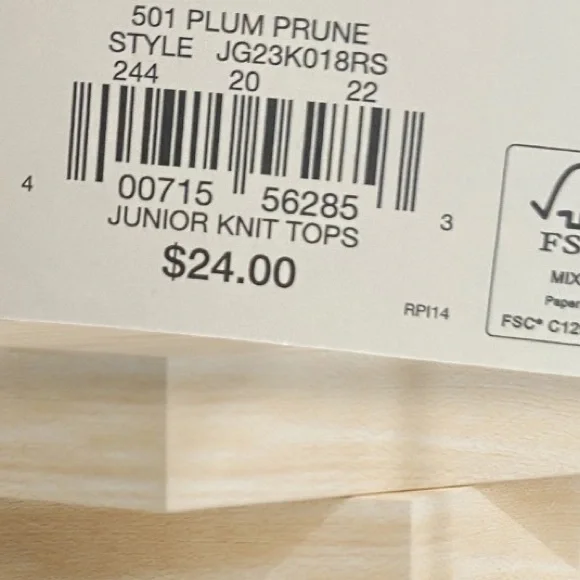 ✨NWT two tone plumb and prune tee ✨ - Picture 6 of 7